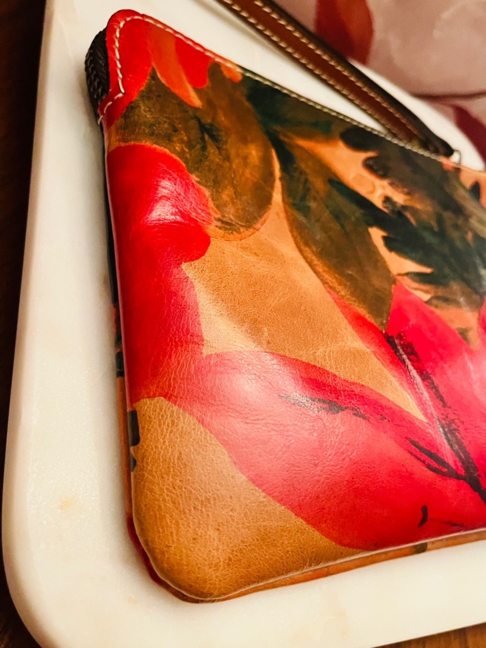 Patricia Nash Red Floral Wristlet Clutch with Green Accents - Picture 5 of 11